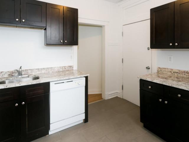 2 BR, 1 BA Apartment 5411 South Ellis Avenue Unit 5411 3 E, Chicago, IL 60615