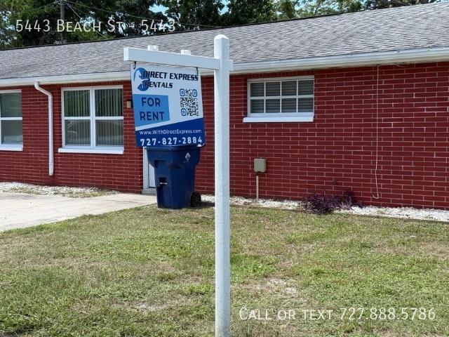 2 BR, 1 BA Apartment 5443 Beach St, New Port Richey, FL 34652