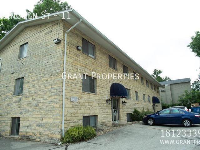 2 BR, 1 BA Apartment 544 S Lincoln St, Bloomington, IN 47401