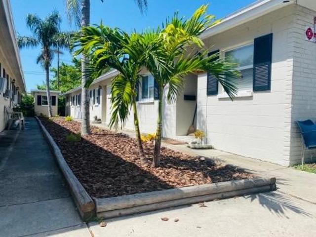 2 BR, 1 BA Apartment 546 88th Ave North, ST PETERSBURG, FL 33702