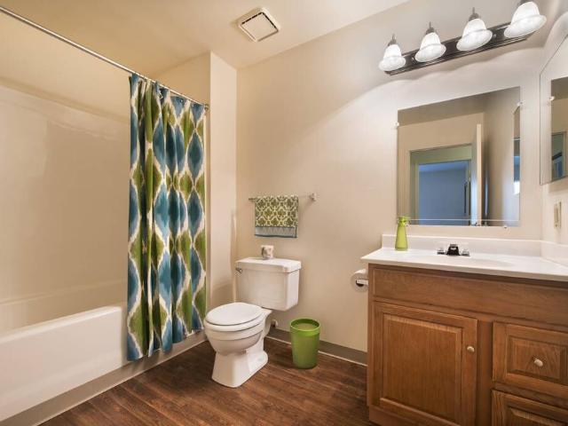 2 BR, 1 BA Apartment 5525 Hyles Blvd Unit 3 5618 2, Hammond, IN 46320