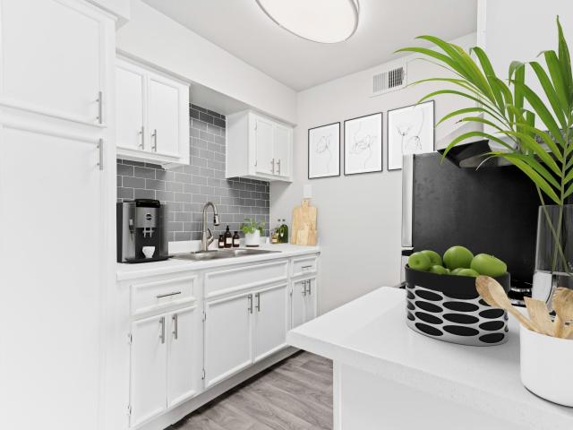 2 BR, 1 BA Apartment 5555 East 14th Street Unit 206, Tucson, AZ 85711