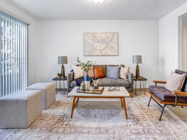 2 BR, 1 BA Apartment 5555 South Red Cliff Drive Unit 5584E, Salt Lake City, UT 84123