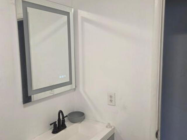 2 BR, 1 BA Apartment 562 East 4500 South, Murray, UT 84107