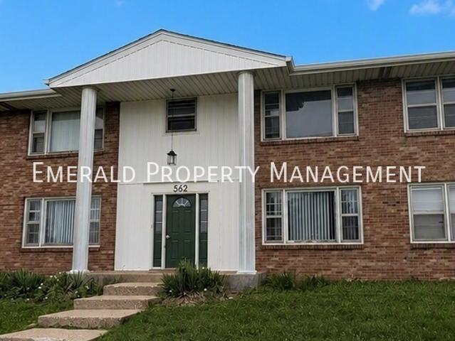2 BR, 1 BA Apartment 562 N Mulford Rd, Rockford, IL 61107