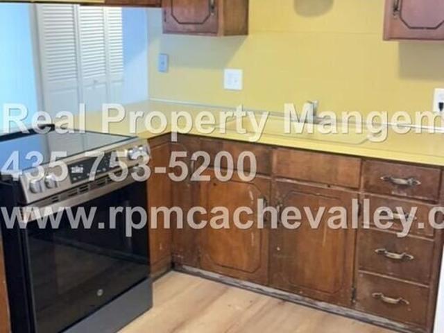 2 BR, 1 BA Apartment 565 Dee Ave, Logan, UT 84321