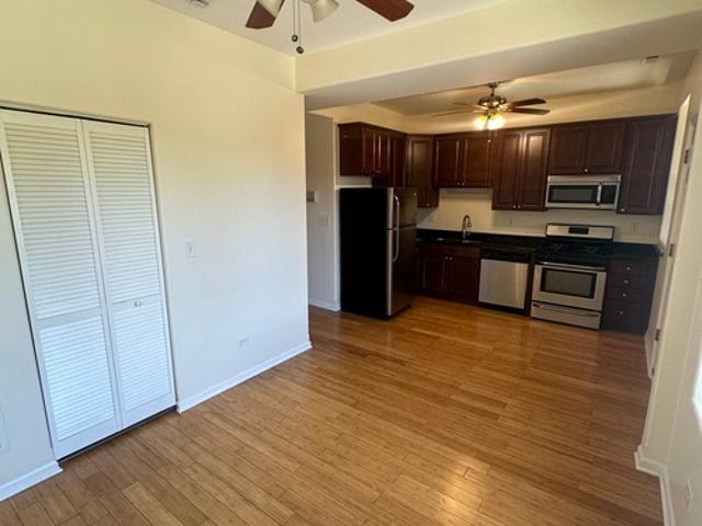 2 BR, 1 BA Apartment 56 E 50th St, Unit 2, Chicago, IL 60615