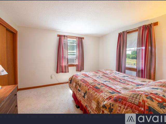 2 BR, 1 BA Apartment 57 Edgecomb Road, Unit 1, Lisbon, ME 04252