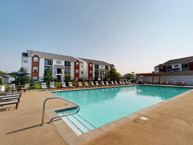 2 BR, 1 BA Apartment 5812 Beatle Drive Unit 5746, Indianapolis, IN 46216