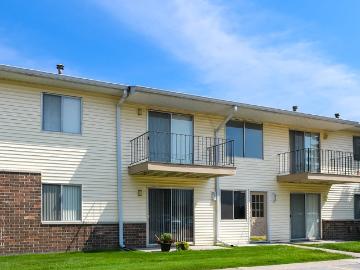 2 BR, 1 BA Apartment 5841 Ambassador Drive Unit 5909 8, Saginaw, MI 48603