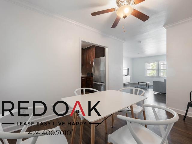 2 BR, 1 BA Apartment 5877.5 West 88th Street, Los Angeles, CA 90045