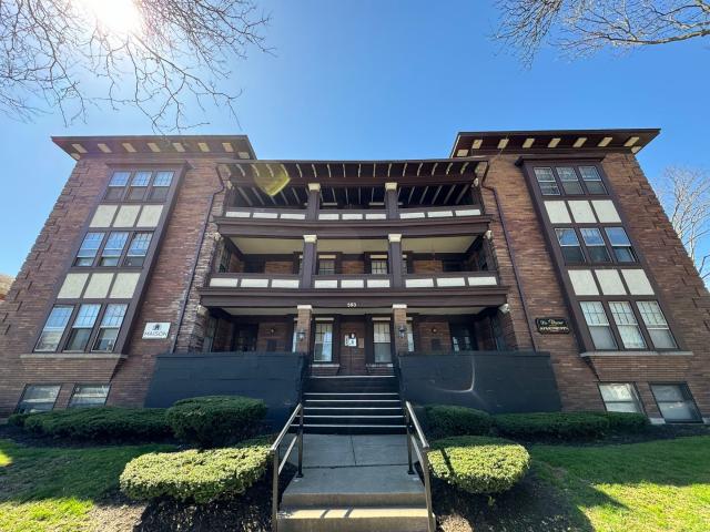 2 BR, 1 BA Apartment 593 Park Ave Unit, Rochester, NY 14607