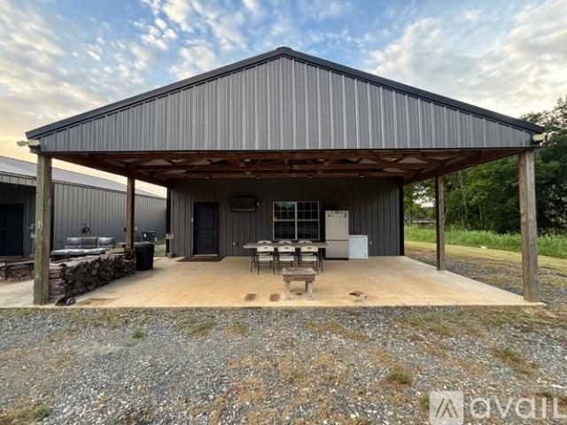 2 BR, 1 BA Apartment 5900 Winnsboro Road Camp B, Monroe, LA 71202