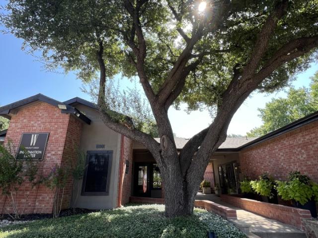 2 BR, 1 BA Apartment 5901 Valleycreek Lane Unit 13 1301, Arlington, TX 76017