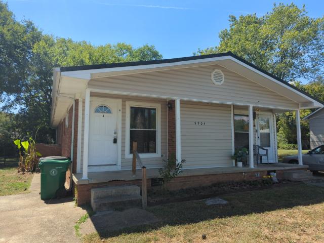 2 BR, 1 BA Apartment 5904 Graston Ave A, Chattanooga, TN 37412