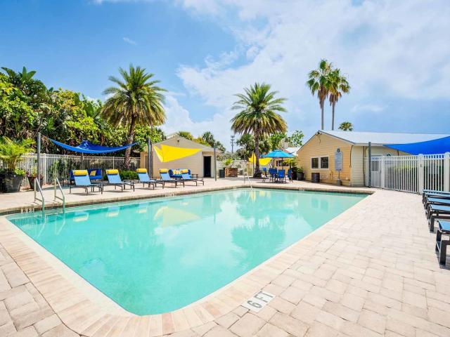 2 BR, 1 BA Apartment 5970 35th St W Unit J 105, Bradenton, FL 34210