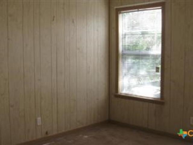 2 BR, 1 BA Apartment 503 East Dean Avenue, Killeen, TX 76541