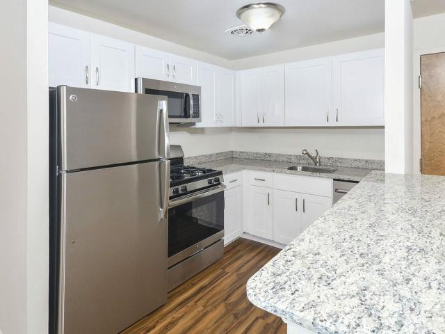 2 BR, 1 BA Apartment 503 South Warminster Road Unit 06, Hatboro, PA 19040