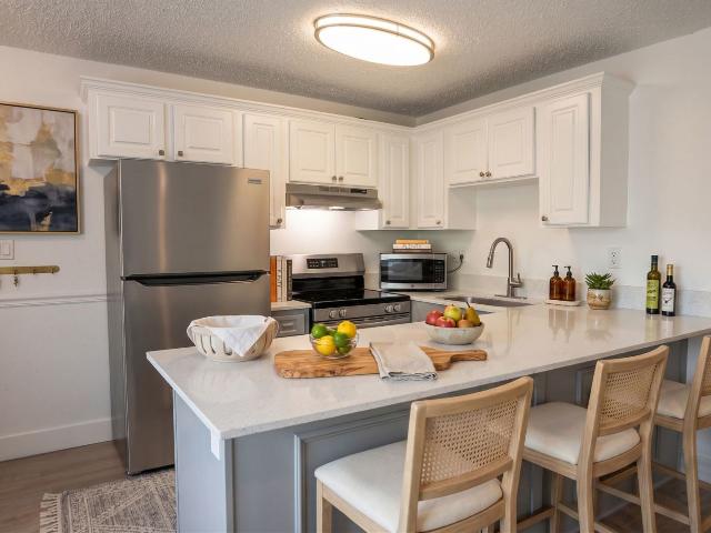 2 BR, 1 BA Apartment 5009 S West Shore Blvd Unit 58 5215 Unit 68 5215, Tampa, FL 33611