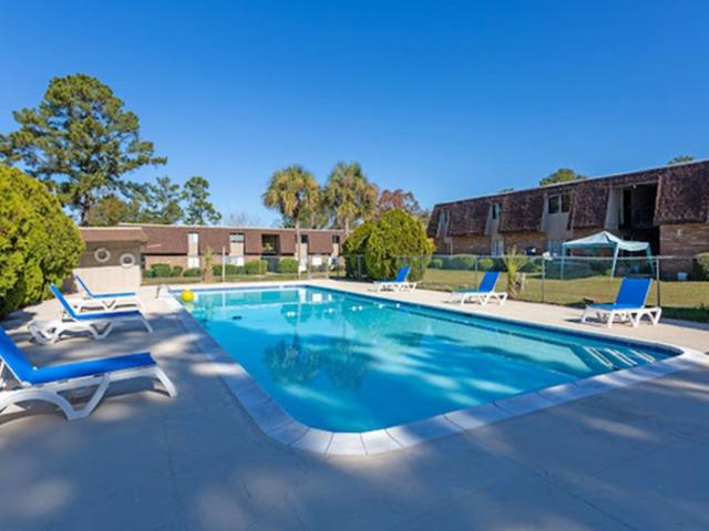 2 BR, 1 BA Apartment 500 Pinson Road Unit A4, Albany, GA 31705