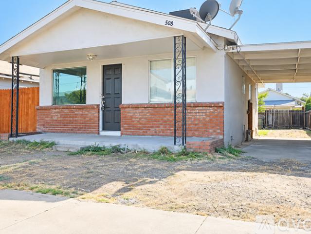 2 BR, 1 BA Apartment 500 S G St, Exeter, CA 93221
