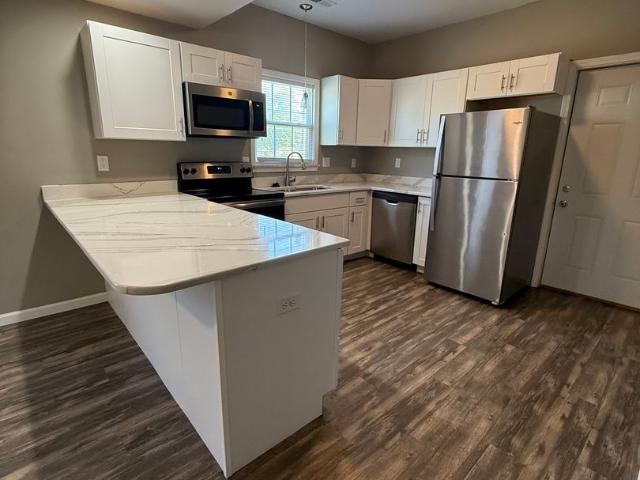 2 BR, 1 BA Apartment 502 South Linn Ave, Wentzville, MO 63385