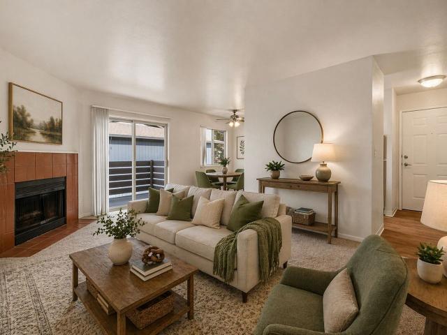 2 BR, 1 BA Apartment 504 Northbank Ct Unit 98, Stockton, CA 95207