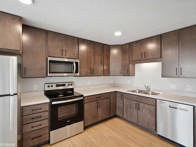 2 BR, 1 BA Apartment 505 Malcolm Avenue SE Unit 503, Minneapolis, MN 55414