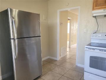 2 BR, 1 BA Apartment 508 Booker Street, Titusville, FL 32780
