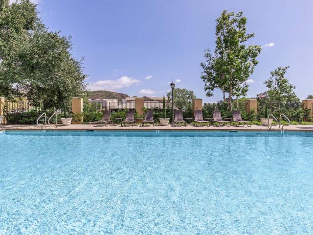 2 BR, 1 BA Apartment 50 Main Street Unit 102, Ladera Ranch, CA 92694