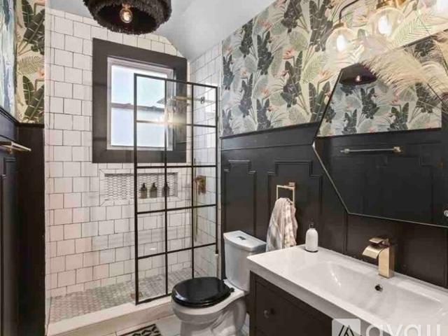 2 BR, 1 BA Apartment 50 Henry Avenue, Unit 1, Newburgh, NY 12550