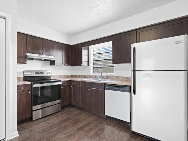 2 BR, 1 BA Apartment 5107 Clarice Court Unit 5117B, Tampa, FL 33611
