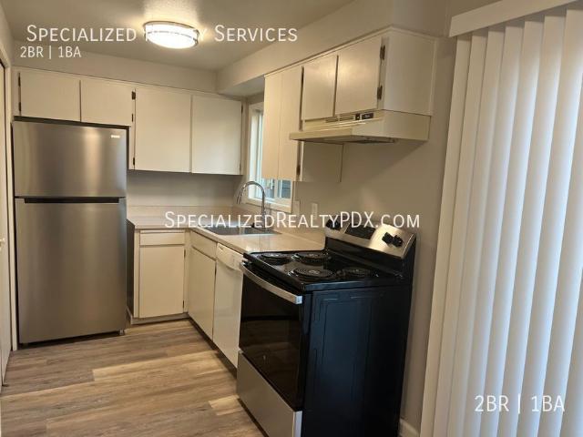 2 BR, 1 BA Apartment 5113 SW 62nd Ave Portland, OR 97221