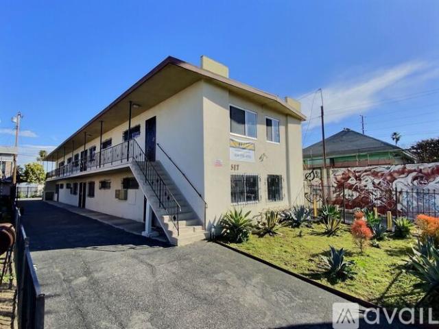 2 BR, 1 BA Apartment 517 W 84th St, Unit 5&7, Los Angeles, CA 90044