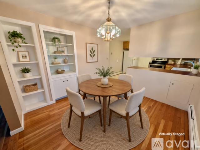 2 BR, 1 BA Apartment 518 Central Street, Unit 2, Manchester, NH 03103