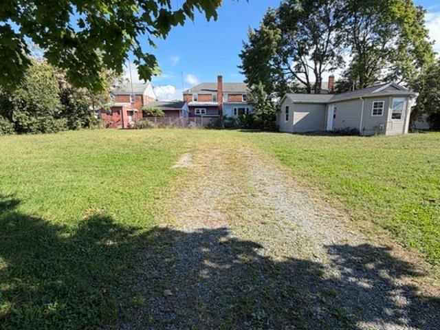 2 BR, 1 BA Apartment 51 E Griffith St, Penns Grove, NJ 08069