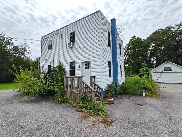 2 BR, 1 BA Apartment 51 Lakeview Ave, Pennsville, NJ 08070