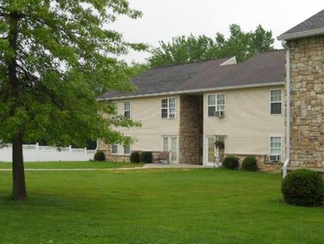 2 BR, 1 BA Apartment 522 Fowler Lane, New Lexington, OH 43764