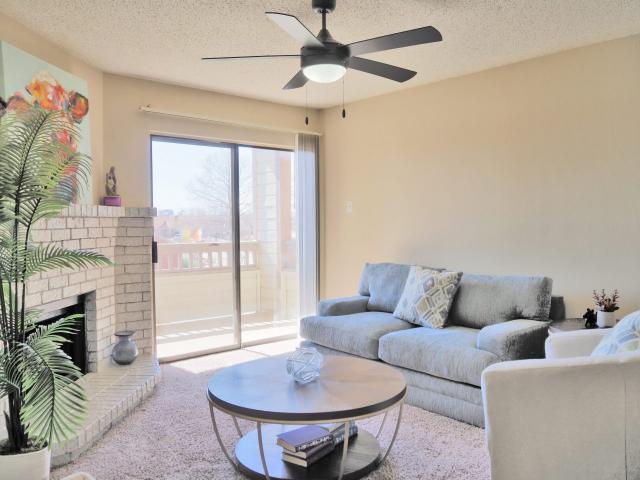 2 BR, 1 BA Apartment 5234 Villa del Mar Ave Unit 1902, Arlington, TX 76017
