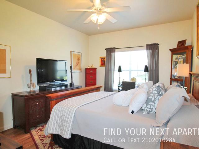 2 BR, 1 BA Apartment 524 Fabra St, Boerne, TX 78006