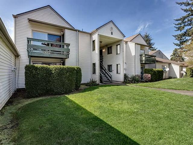 2 BR, 1 BA Apartment 52588 Northeast Sawyer Street Unit F14, Scappoose, OR 97056