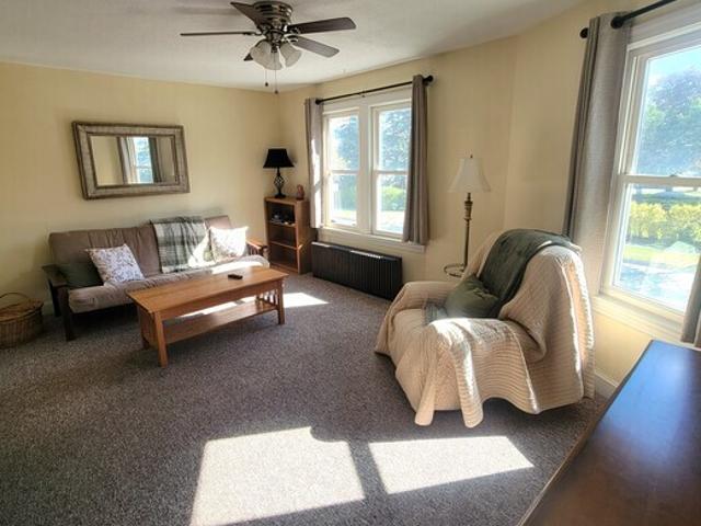 2 BR, 1 BA Apartment 525 South State Avenue, Unit 2, Alpena, MI 49707