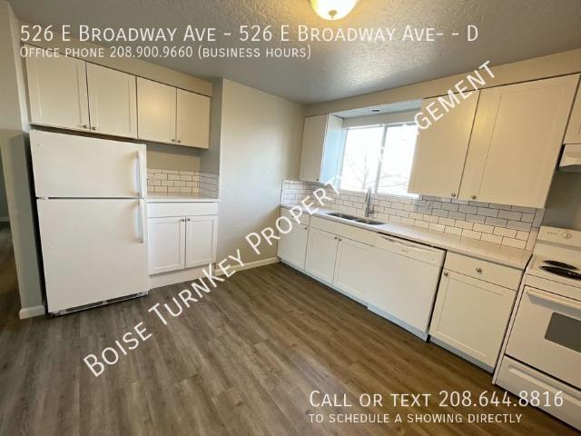 2 BR, 1 BA Apartment 526 E Broadway Ave 526 E Broadway Ave, Meridian, ID 83642