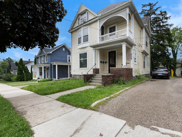 2 BR, 1 BA Apartment 528 S. Fifth, Ann Arbor, MI 48103