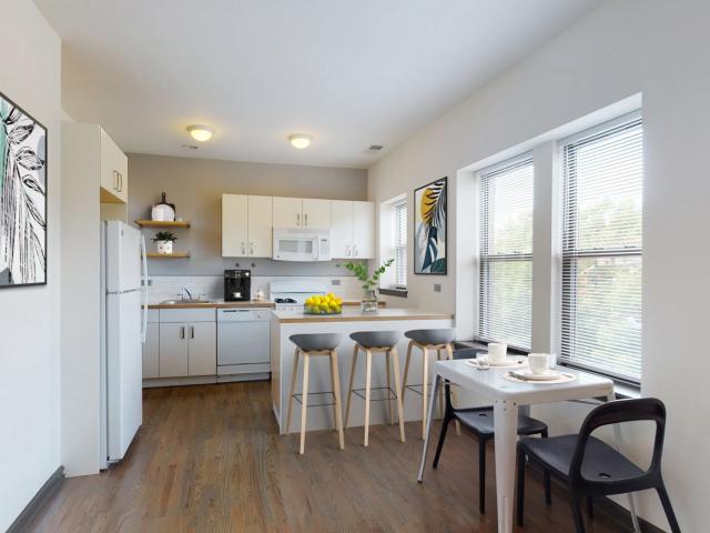 2 BR, 1 BA Apartment 5300 South Drexel Boulevard Unit 5304 D3, Chicago, IL 60615