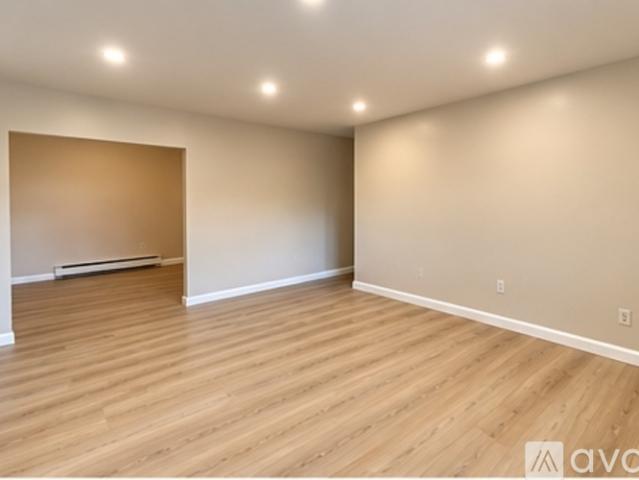 2 BR, 1 BA Apartment 5303 Harding Hwy, Unit 1208, Hamilton, NJ 08330
