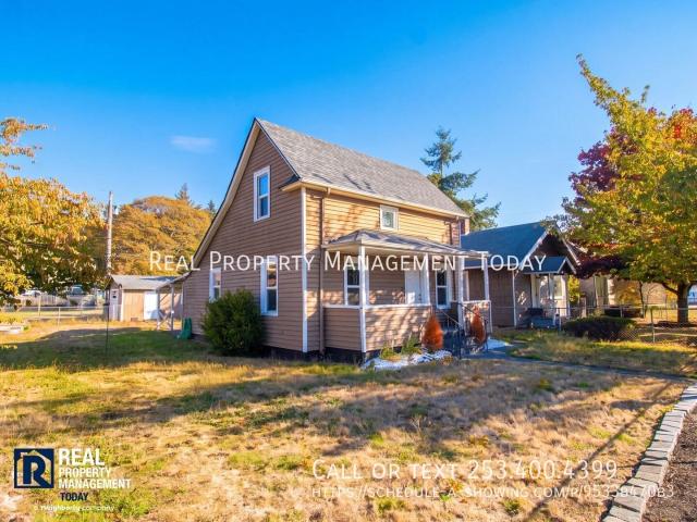 2 BR, 1 BA Apartment 5315 S Prospect St, Tacoma, WA 98409