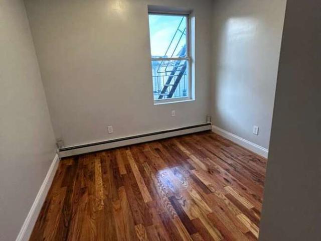 2 BR, 1 BA Apartment 53 Morris St, Yonkers, NY 10705