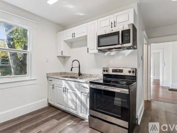 2 BR, 1 BA Apartment 641 North Orange Avenue, Unit 643, DeLand, FL 32720