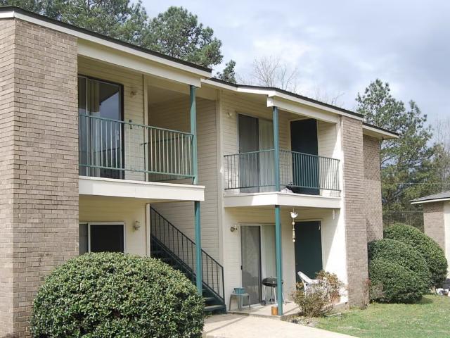 2 BR, 1 BA Apartment 642 Coosa Road, Boaz, AL 35956